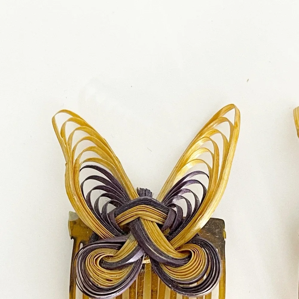 Vintage 80s Wooden Butterfly Comb Clips Set of 2 Plastic Nostalgia Casual Cutie